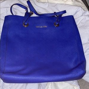 blue Micheal Kors bag